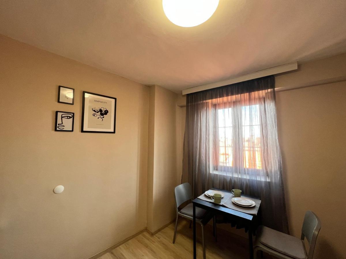 Family Hotel Central Choumen Extérieur photo